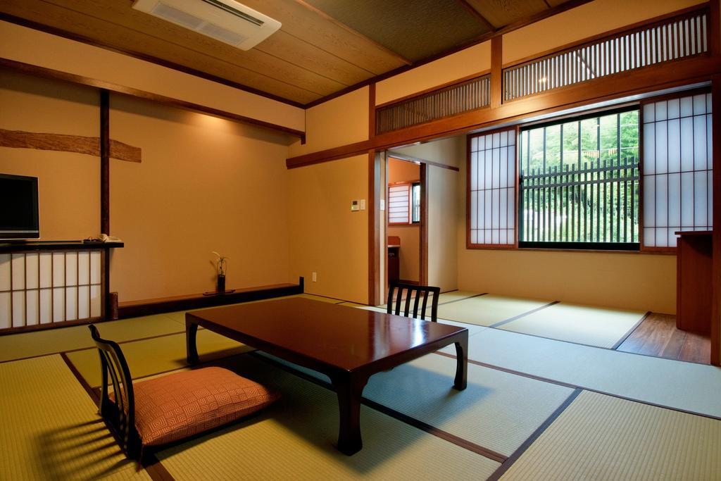 Nansuikaku Hotel Miyawaka ภายนอก รูปภาพ