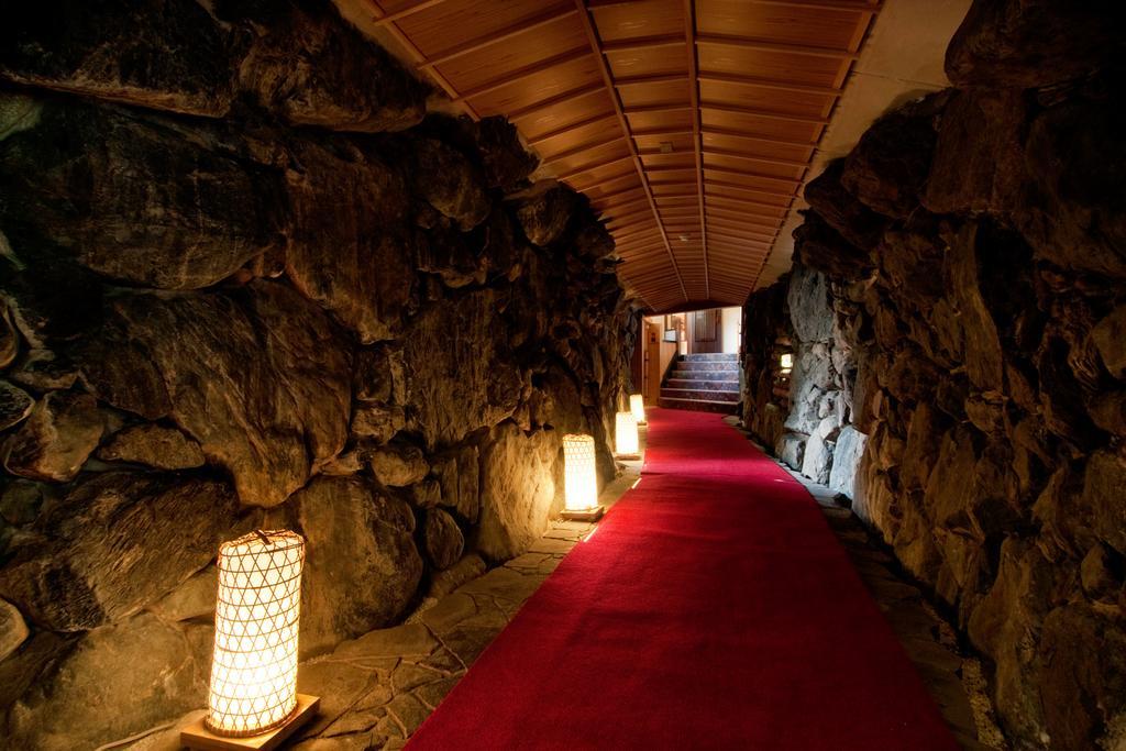 Nansuikaku Hotel Miyawaka ภายนอก รูปภาพ